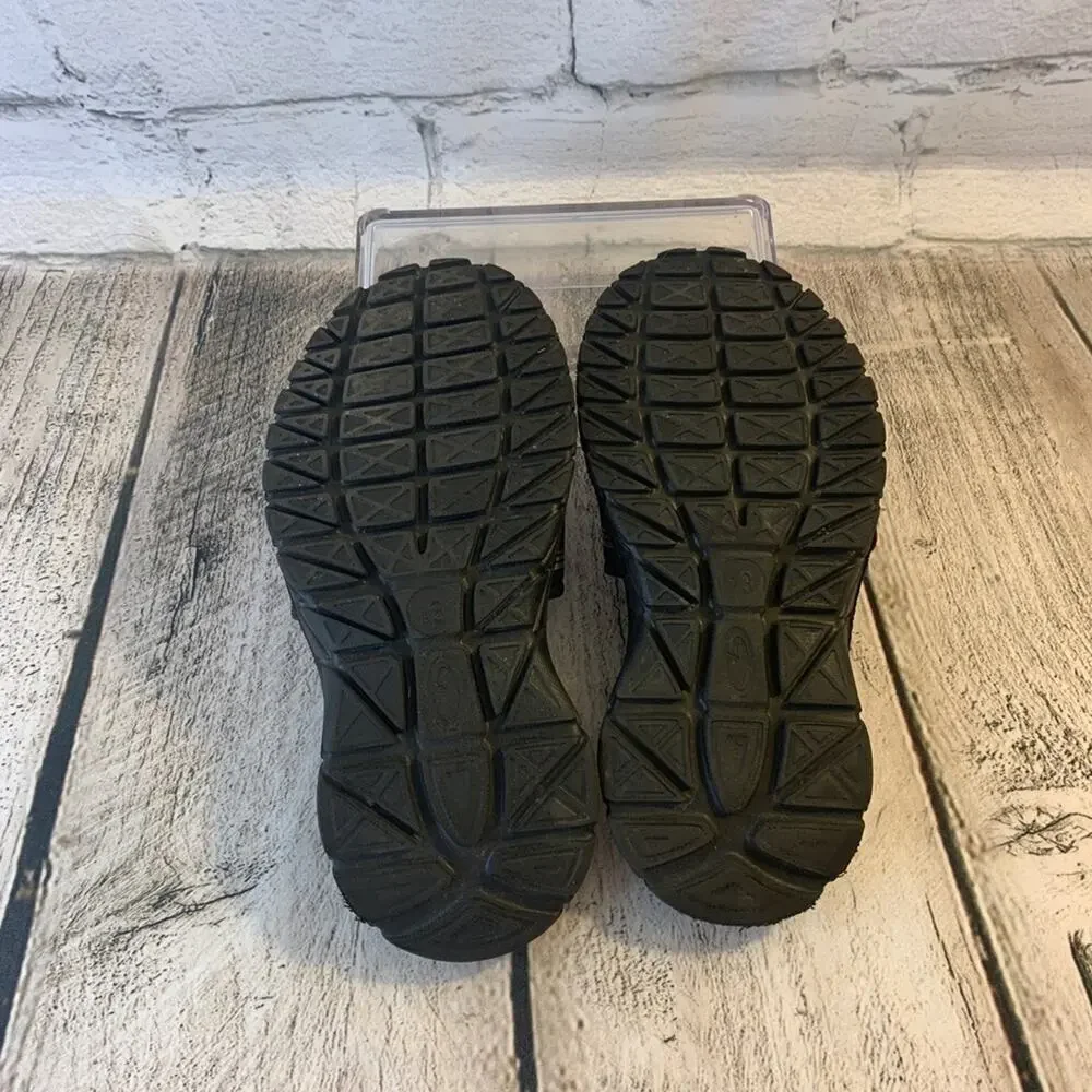 C9 BY CHAMPION Boy’s Black/Silver/Red Slide Ons Cushion Insole / Size: Small 13